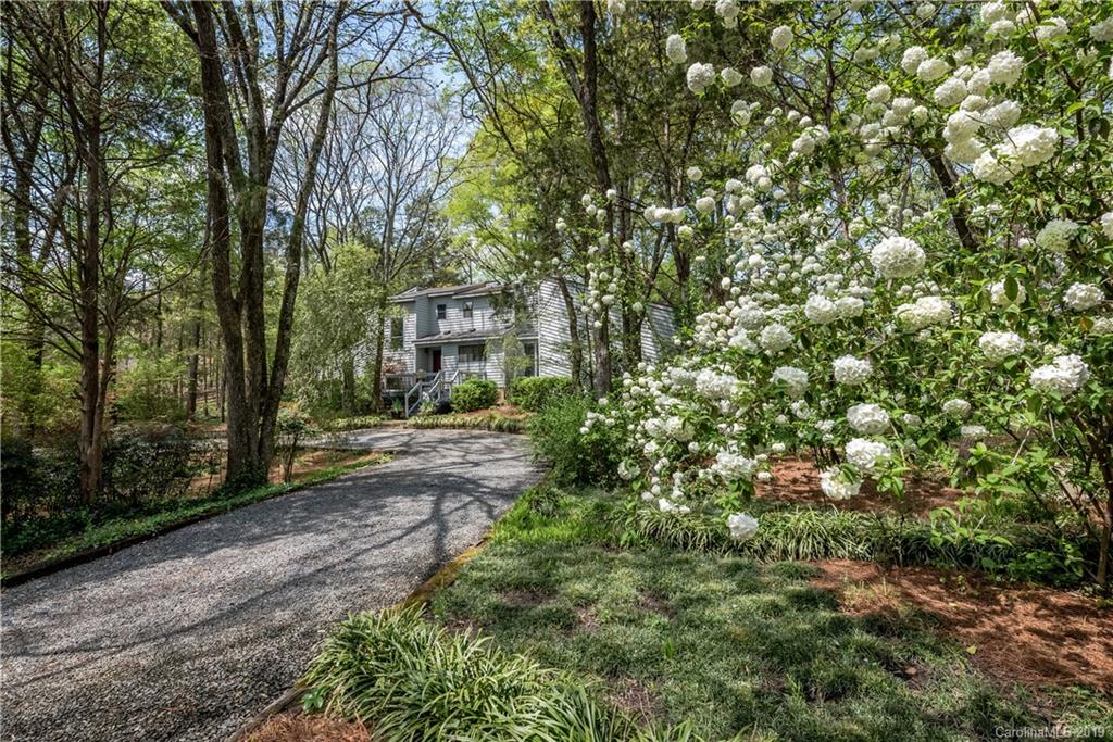 5308 Five Knolls Drive Charlotte NC 28226
