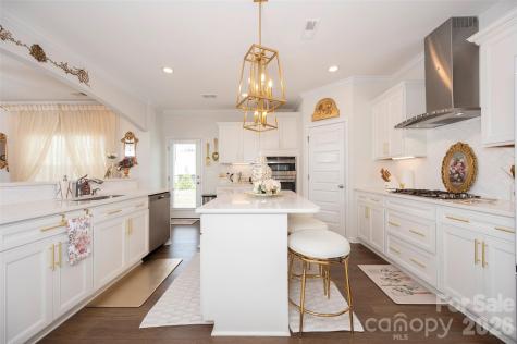 6249 Finch Meadow Court Clemmons NC 27012