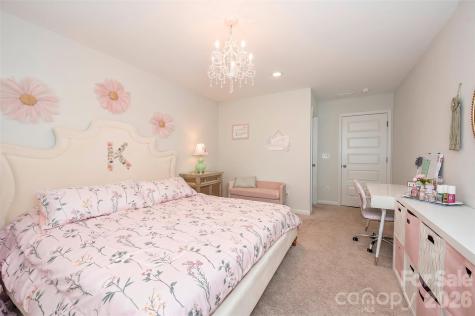 6249 Finch Meadow Court Clemmons NC 27012