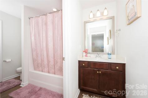 6249 Finch Meadow Court Clemmons NC 27012