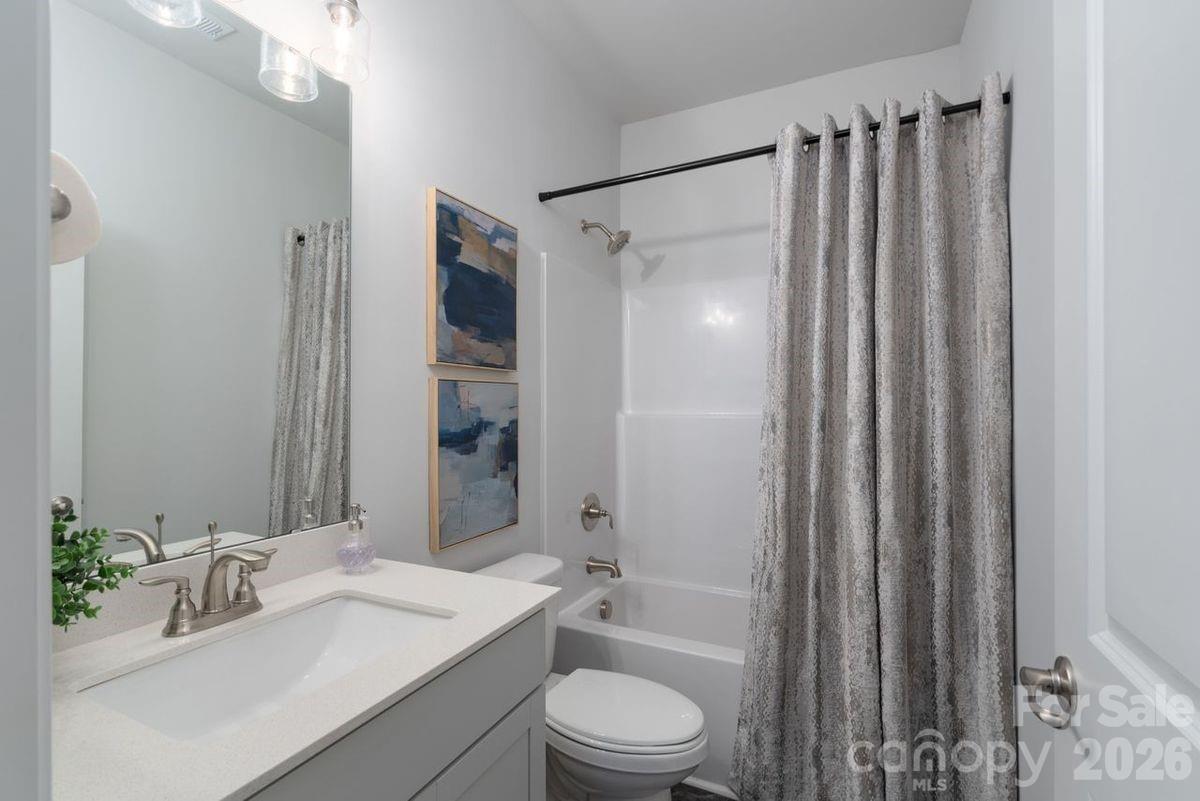 5123 Colchester Court Catawba NC 28609