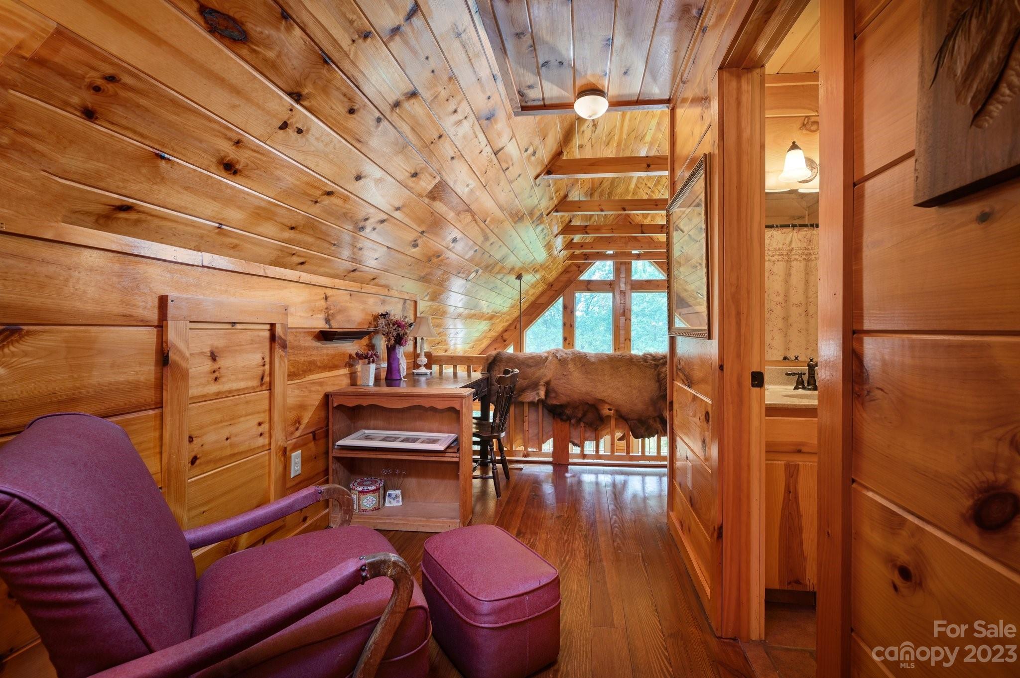 16 N Foothills Drive Mills River NC 28759