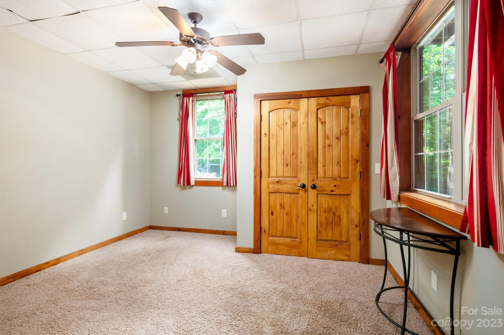 16 N Foothills Drive Mills River NC 28759
