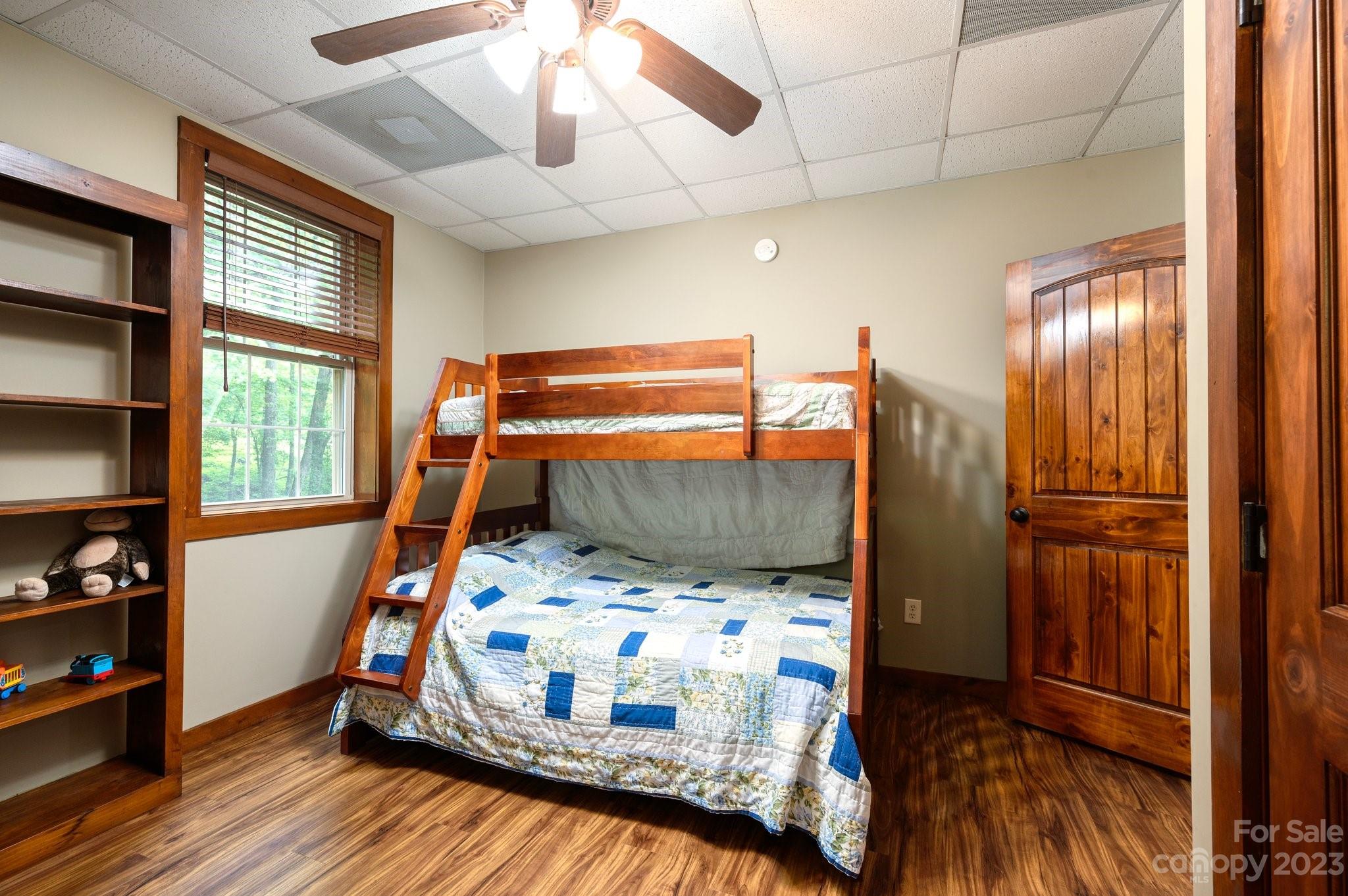 16 N Foothills Drive Mills River NC 28759