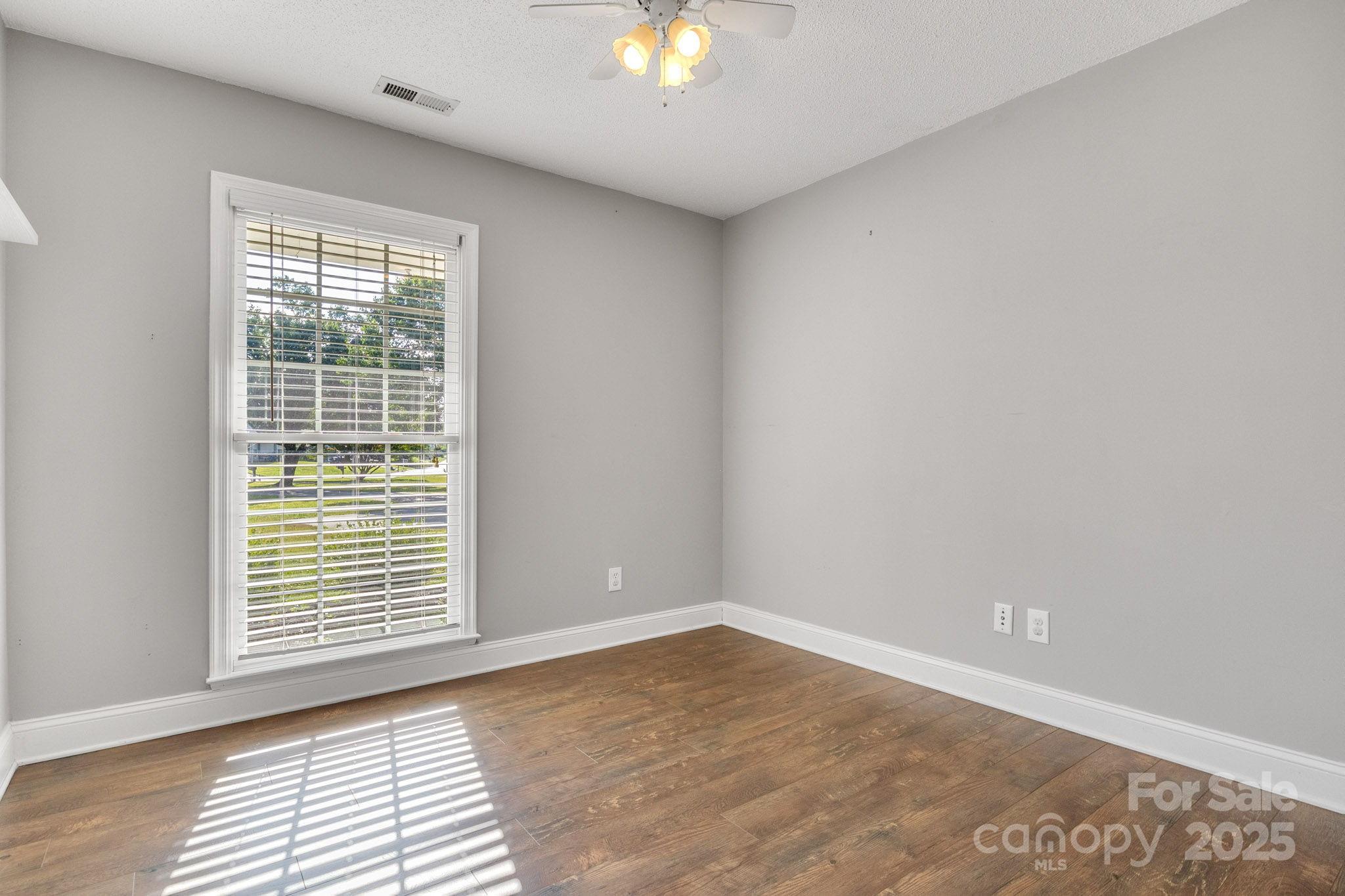1012 Thorncrest Drive Fletcher NC 28732