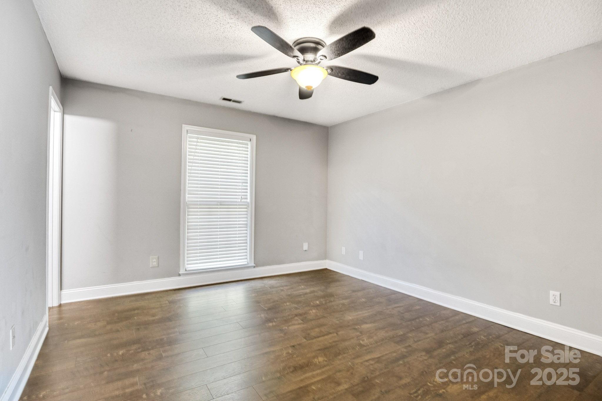 1012 Thorncrest Drive Fletcher NC 28732