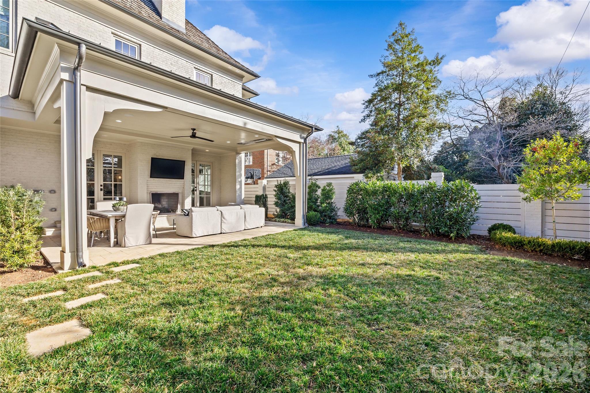 1320 Biltmore Drive Charlotte NC 28207