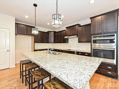 2004 Rockbrook Lane Belmont NC 28012