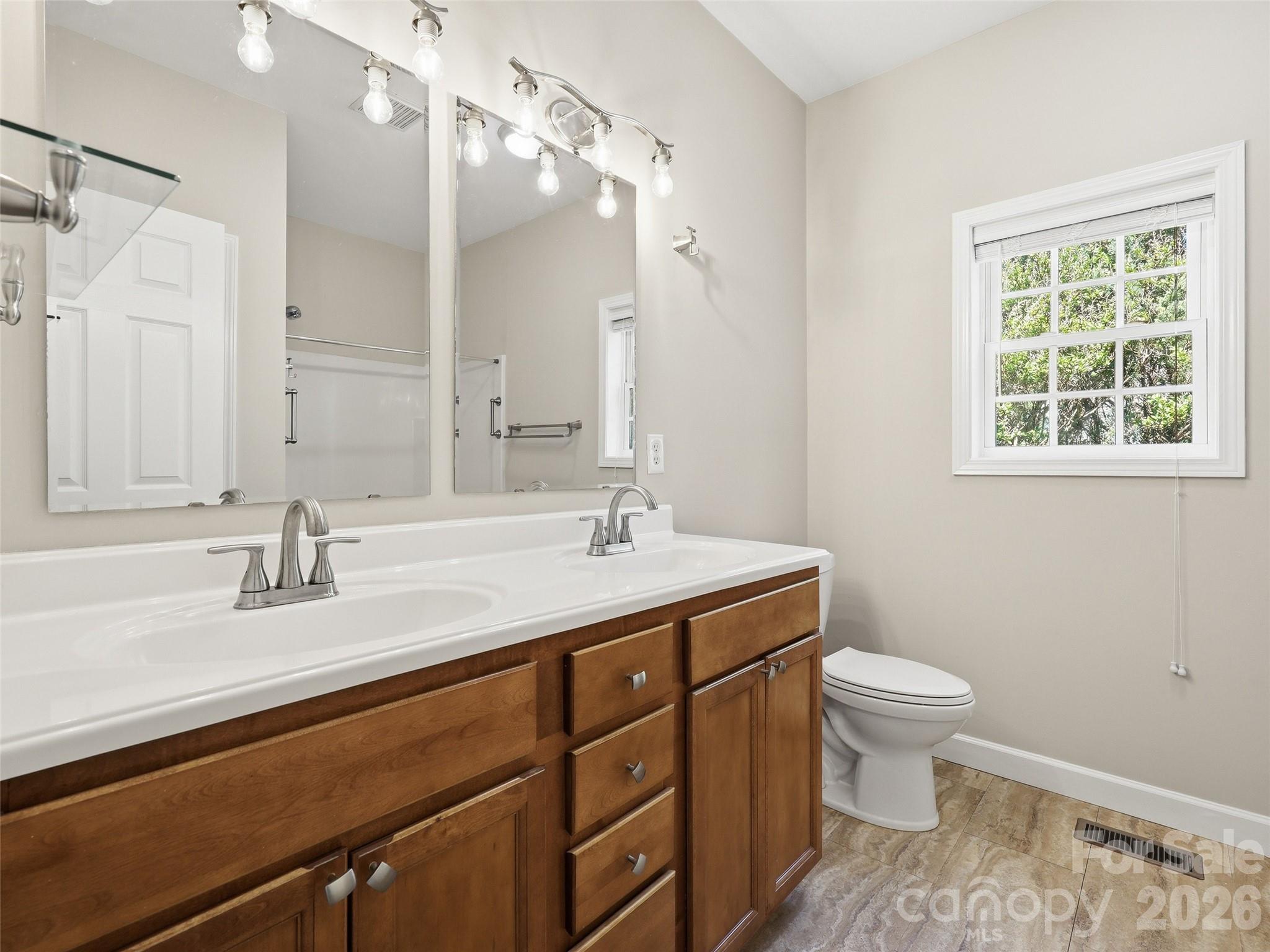 209 Beechnut Drive Hendersonville NC 28739