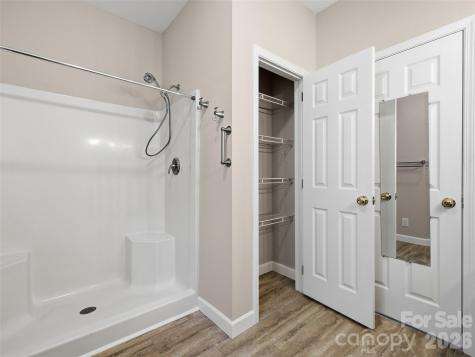 209 Beechnut Drive Hendersonville NC 28739