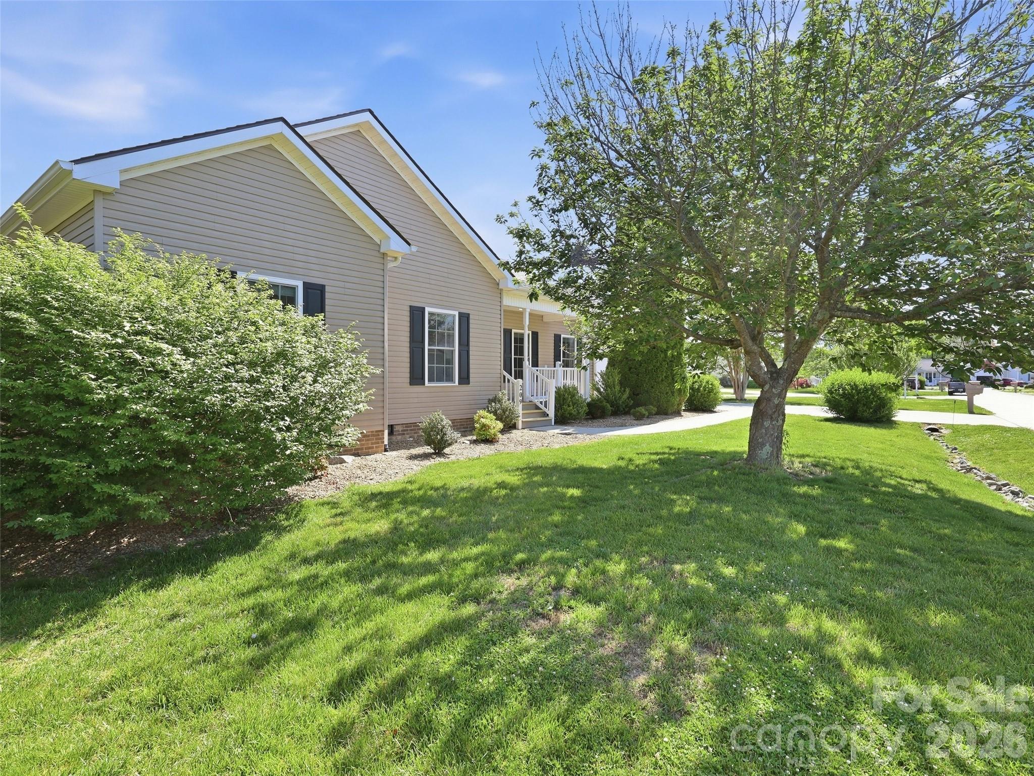 209 Beechnut Drive Hendersonville NC 28739
