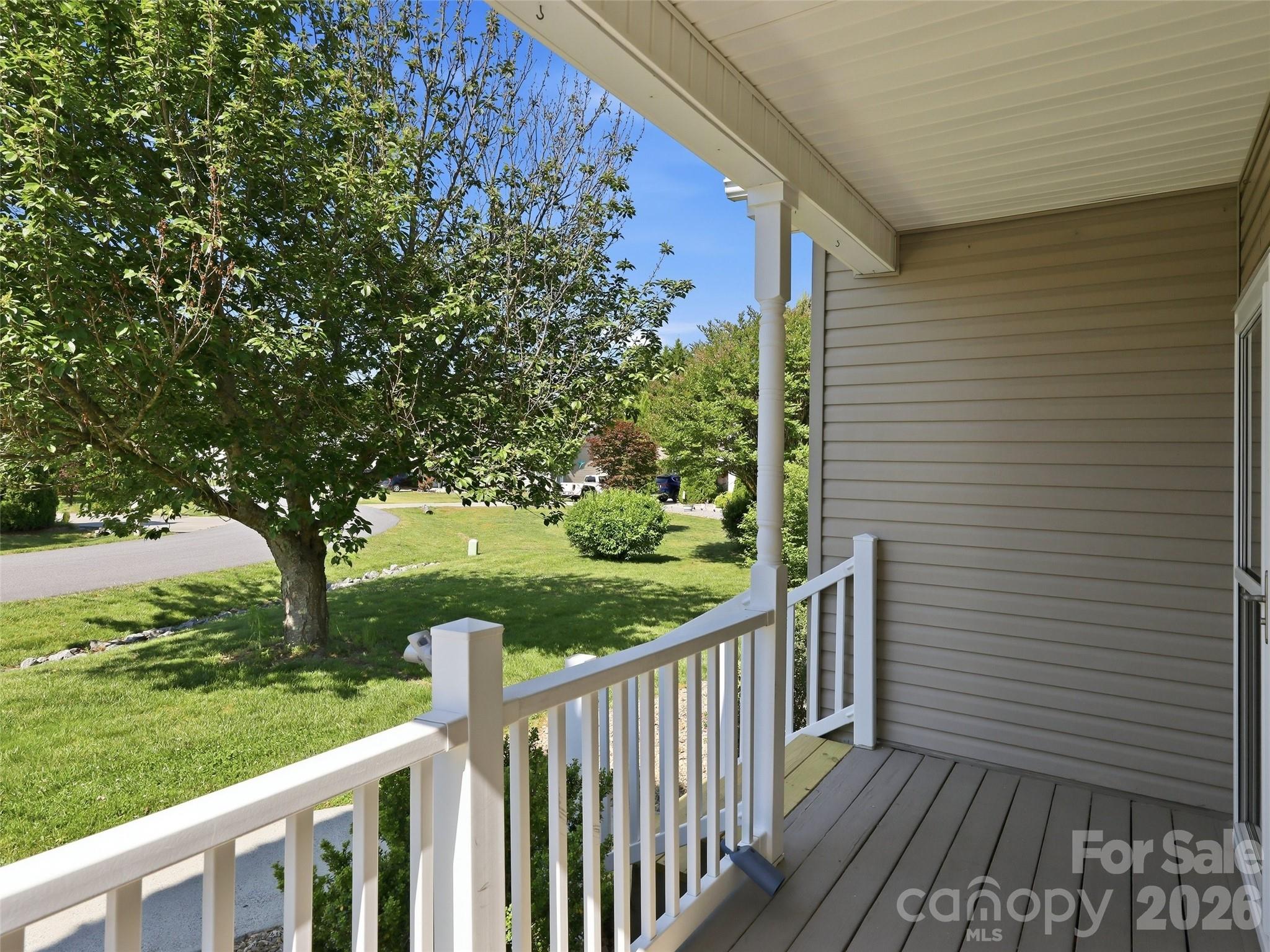 209 Beechnut Drive Hendersonville NC 28739