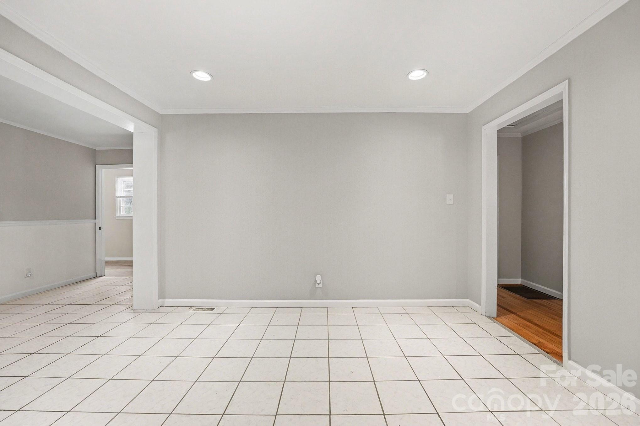 742 N Mulberry Street Statesville NC 28677