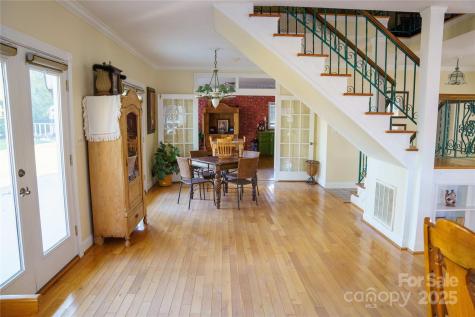 2111 Windermere Lane Shelby NC 28150