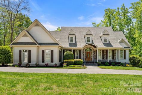 7601 Crossing Ridge Drive Belews Creek NC 27009
