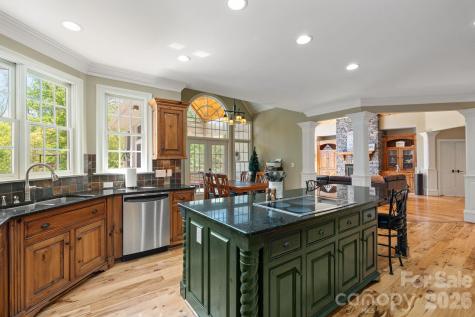 7601 Crossing Ridge Drive Belews Creek NC 27009