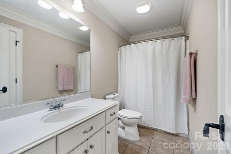 7601 Crossing Ridge Drive Belews Creek NC 27009