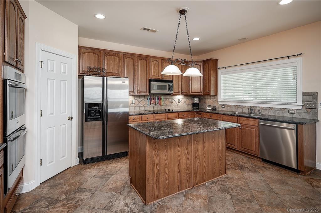 2321 Axford Lane Matthews NC 28105