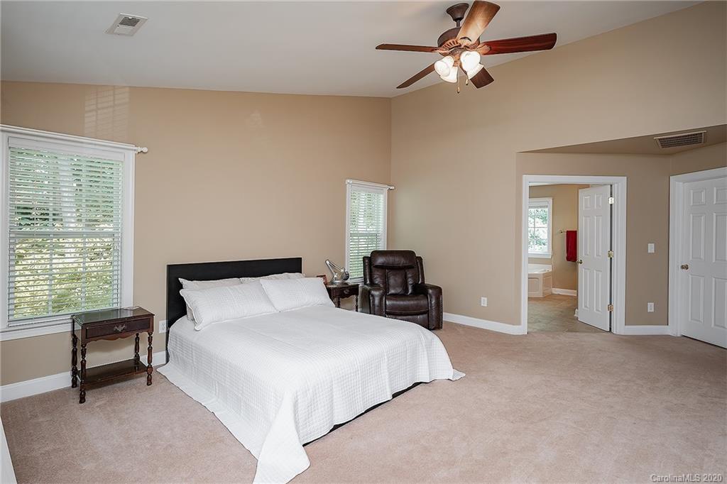 2321 Axford Lane Matthews NC 28105