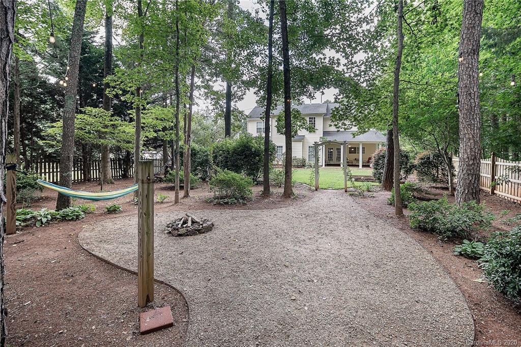 2321 Axford Lane Matthews NC 28105