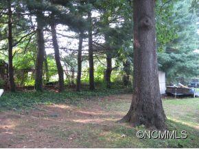 18 Brookdale Road Asheville NC 28804