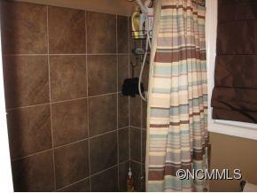 18 Brookdale Road Asheville NC 28804