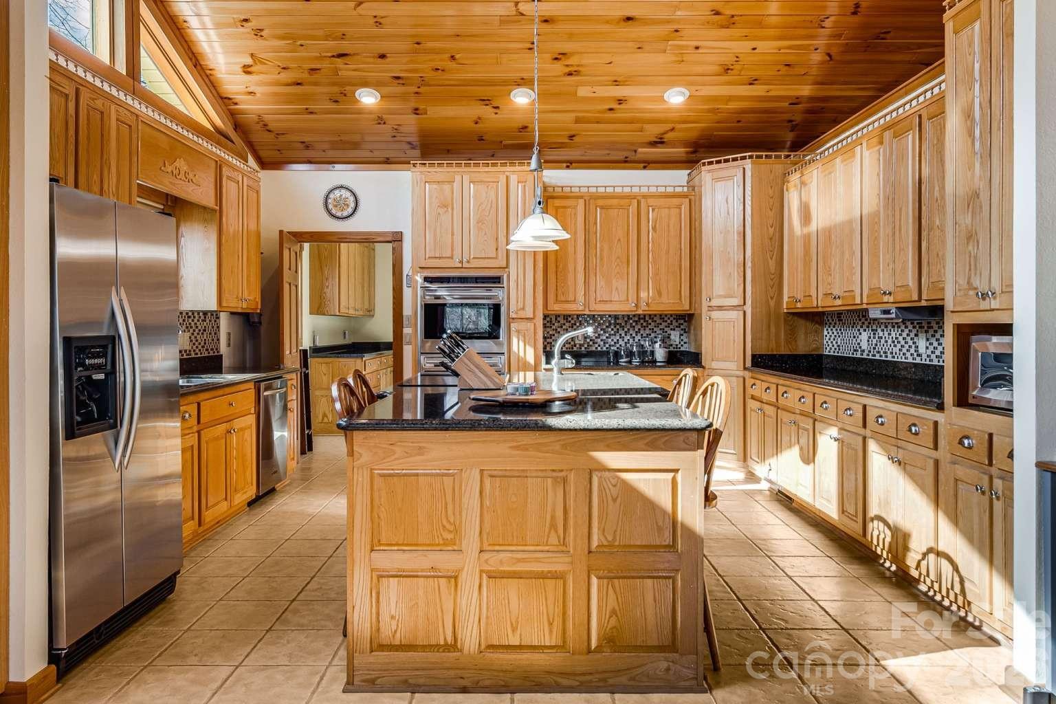 20 Stony Crest Drive Spruce Pine NC 28777
