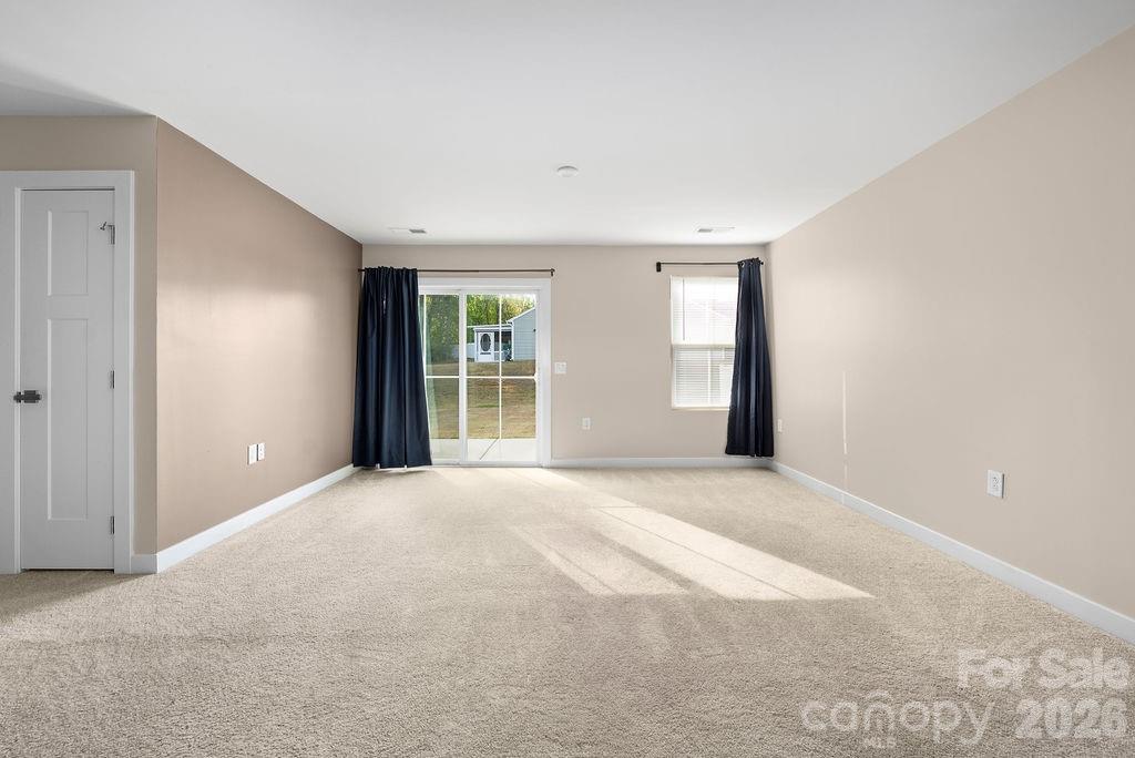 9747 Wardley Drive Charlotte NC 28215