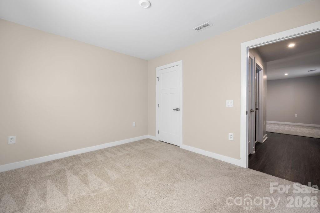 9747 Wardley Drive Charlotte NC 28215