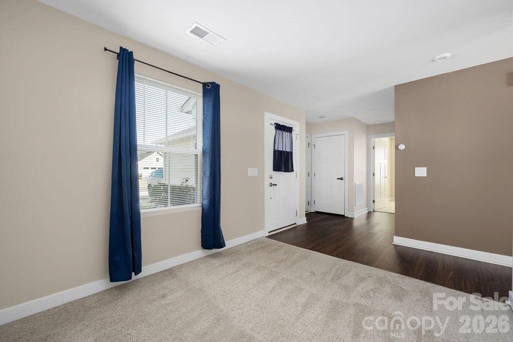 9747 Wardley Drive Charlotte NC 28215