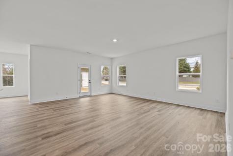 4004 Grommet Court Matthews NC 28105