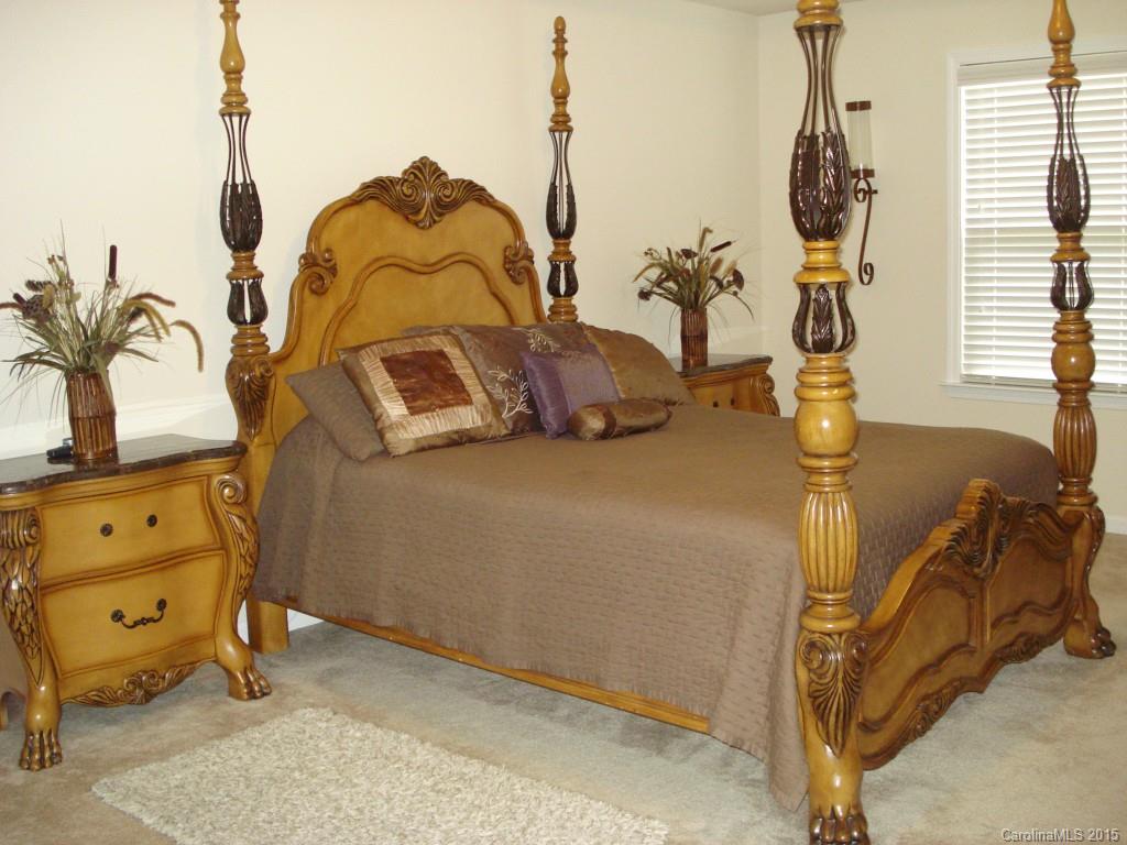 1005 Hawker Road Matthews NC 28104