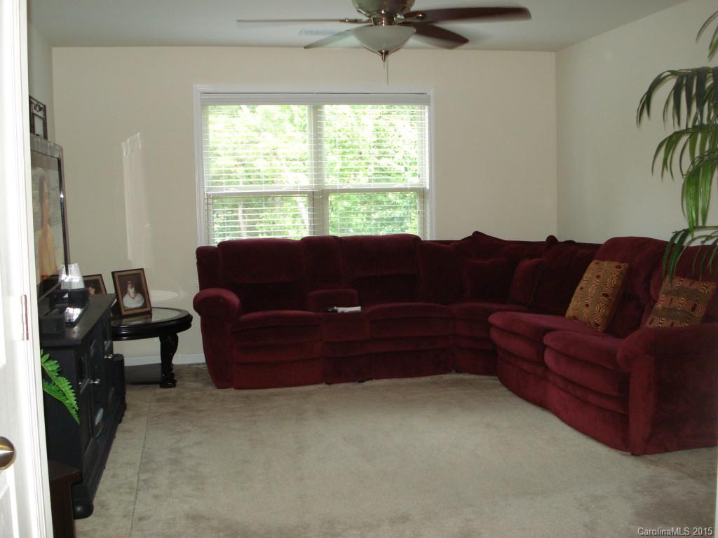 1005 Hawker Road Matthews NC 28104