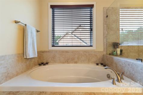18021 Pawleys Plantation Lane Charlotte NC 28278