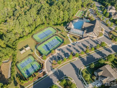 18021 Pawleys Plantation Lane Charlotte NC 28278