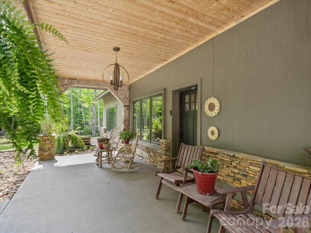 183 Mayfly Court Spruce Pine NC 28777