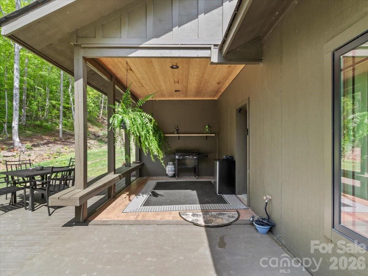 183 Mayfly Court Spruce Pine NC 28777