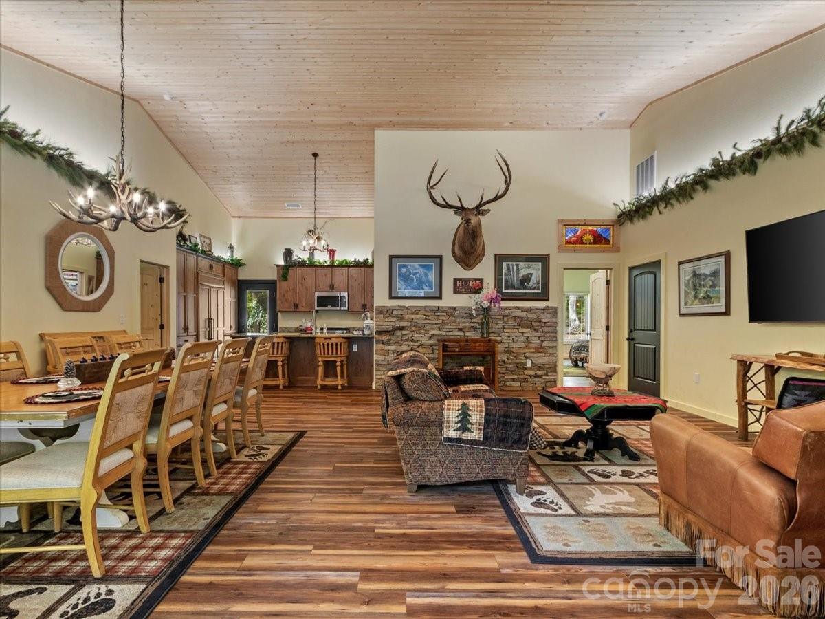 183 Mayfly Court Spruce Pine NC 28777