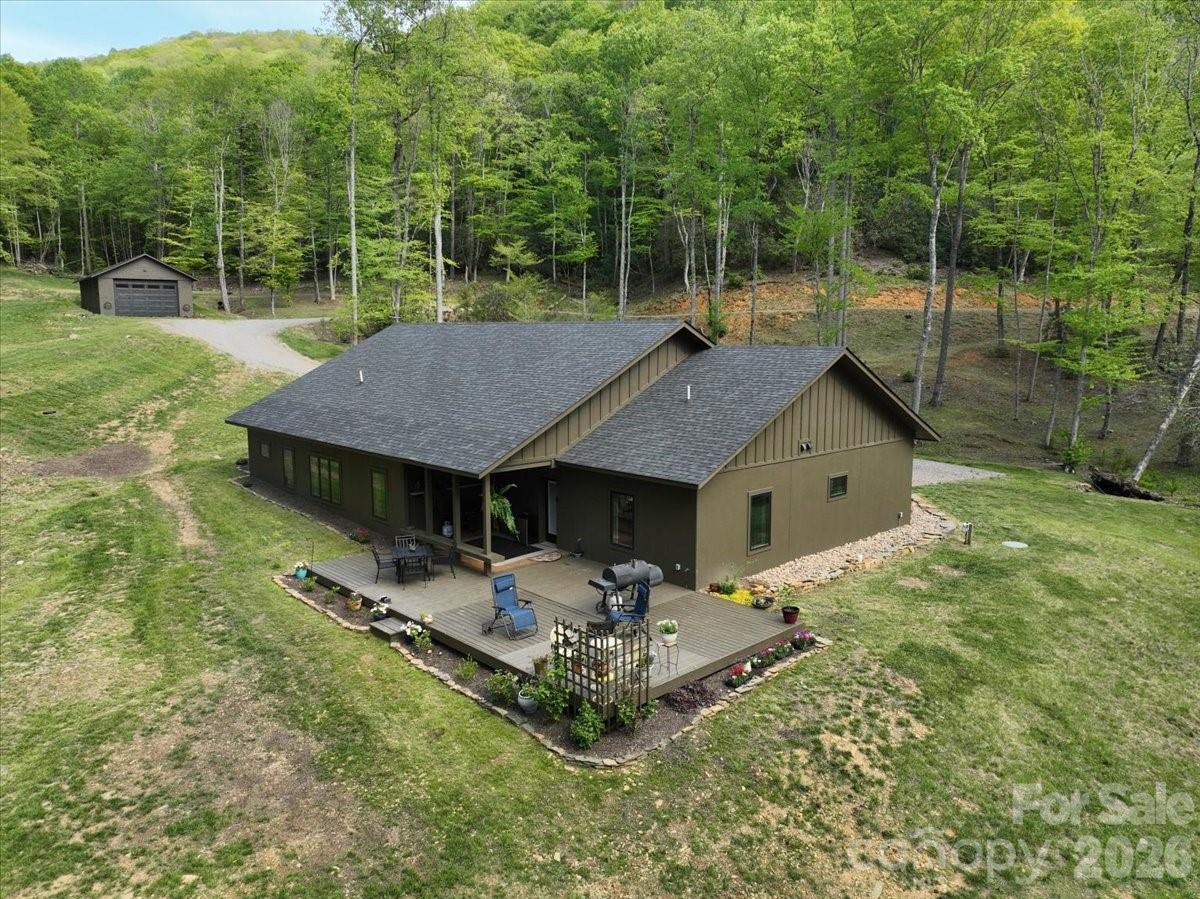 183 Mayfly Court Spruce Pine NC 28777
