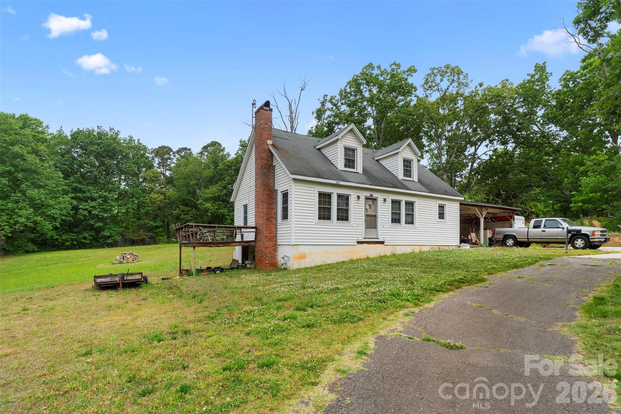 2465 E Nc Highway 150 Highway E Lincolnton NC 28092