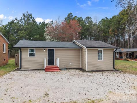 319 N Arnold Street Pageland SC 29728