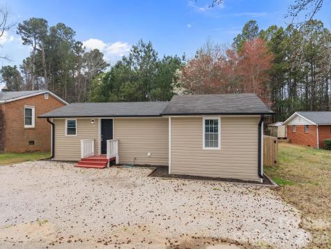 319 N Arnold Street Pageland SC 29728