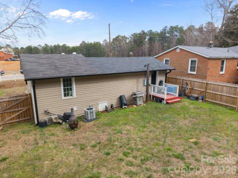 319 N Arnold Street Pageland SC 29728
