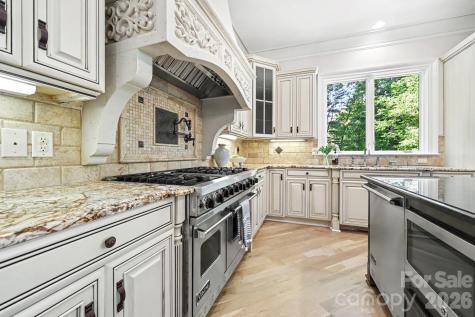 8041 Water View Drive Belmont NC 28012