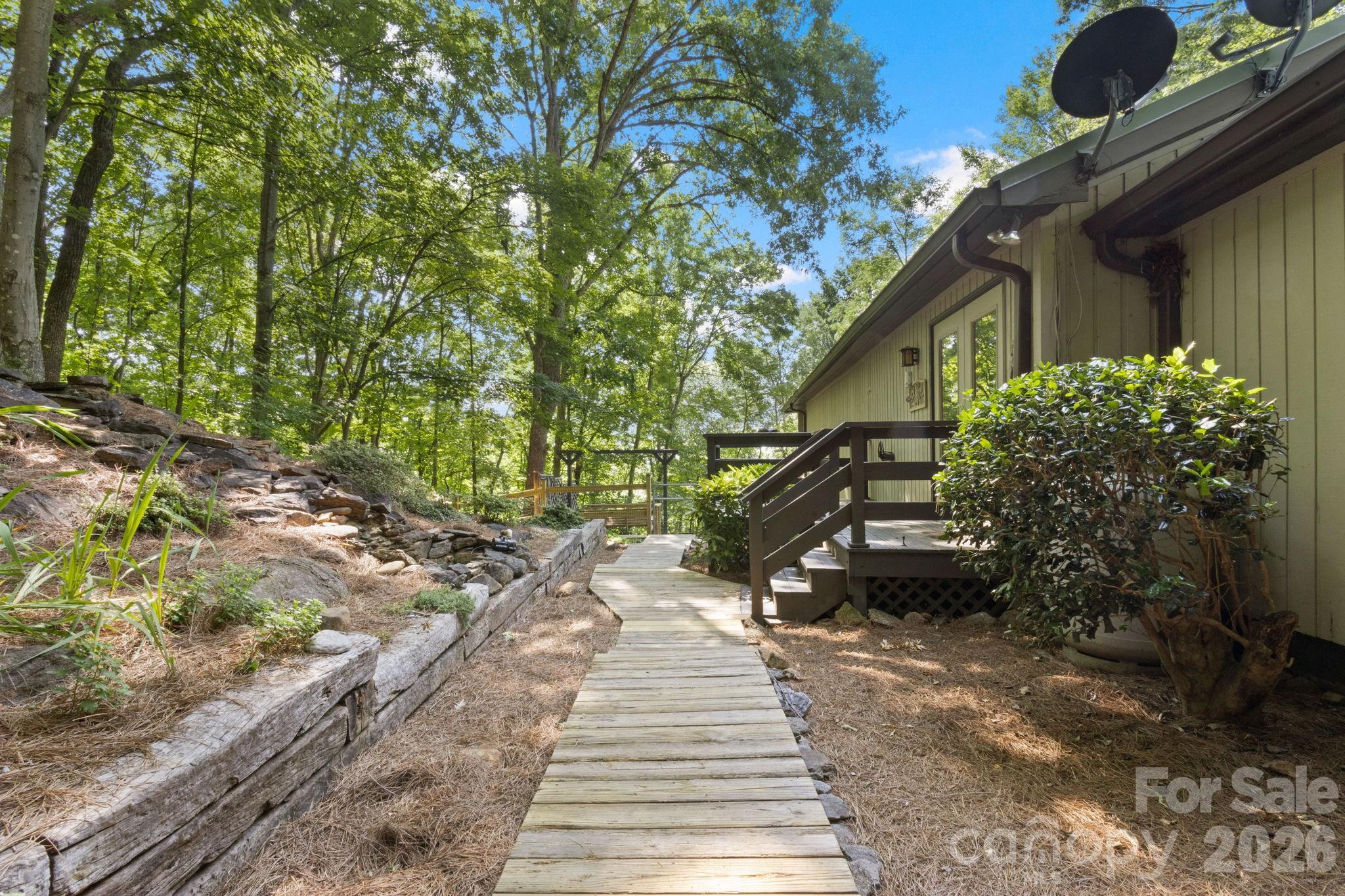 56 Cardinal Circle Tryon NC 28782
