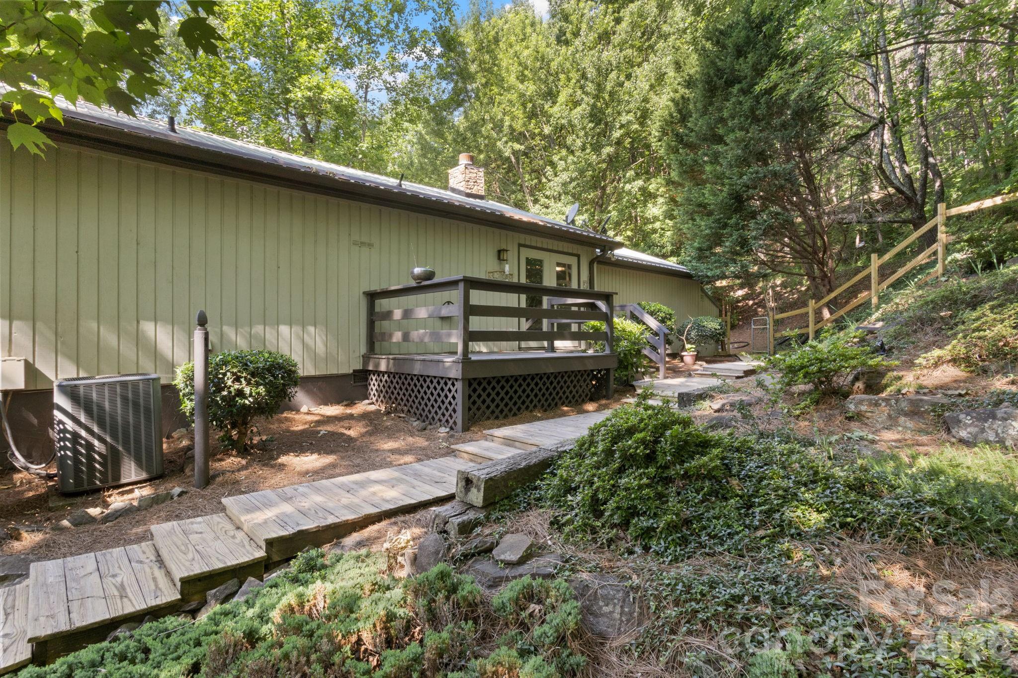 56 Cardinal Circle Tryon NC 28782