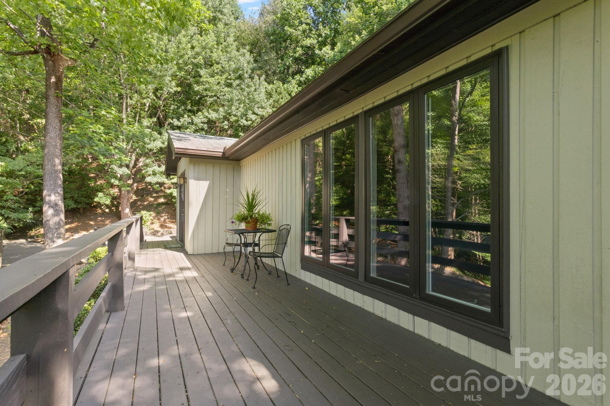 56 Cardinal Circle Tryon NC 28782