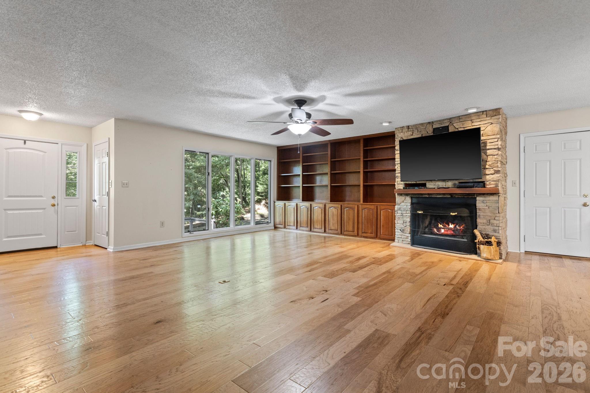 56 Cardinal Circle Tryon NC 28782