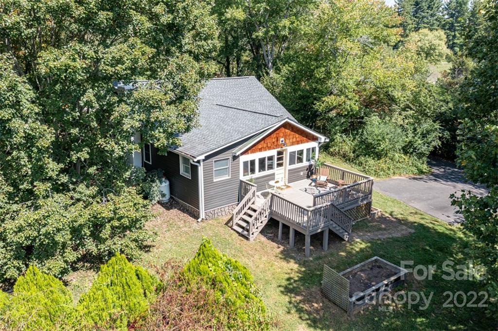 43 Melton Road Candler NC 28715