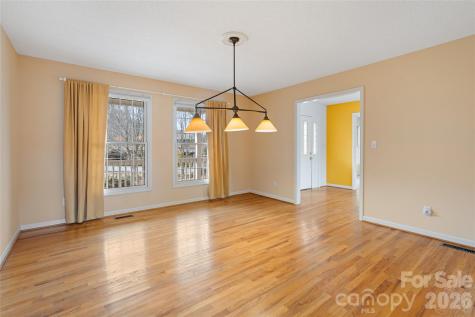 135 Horseshoe Trail Barnardsville NC 28709